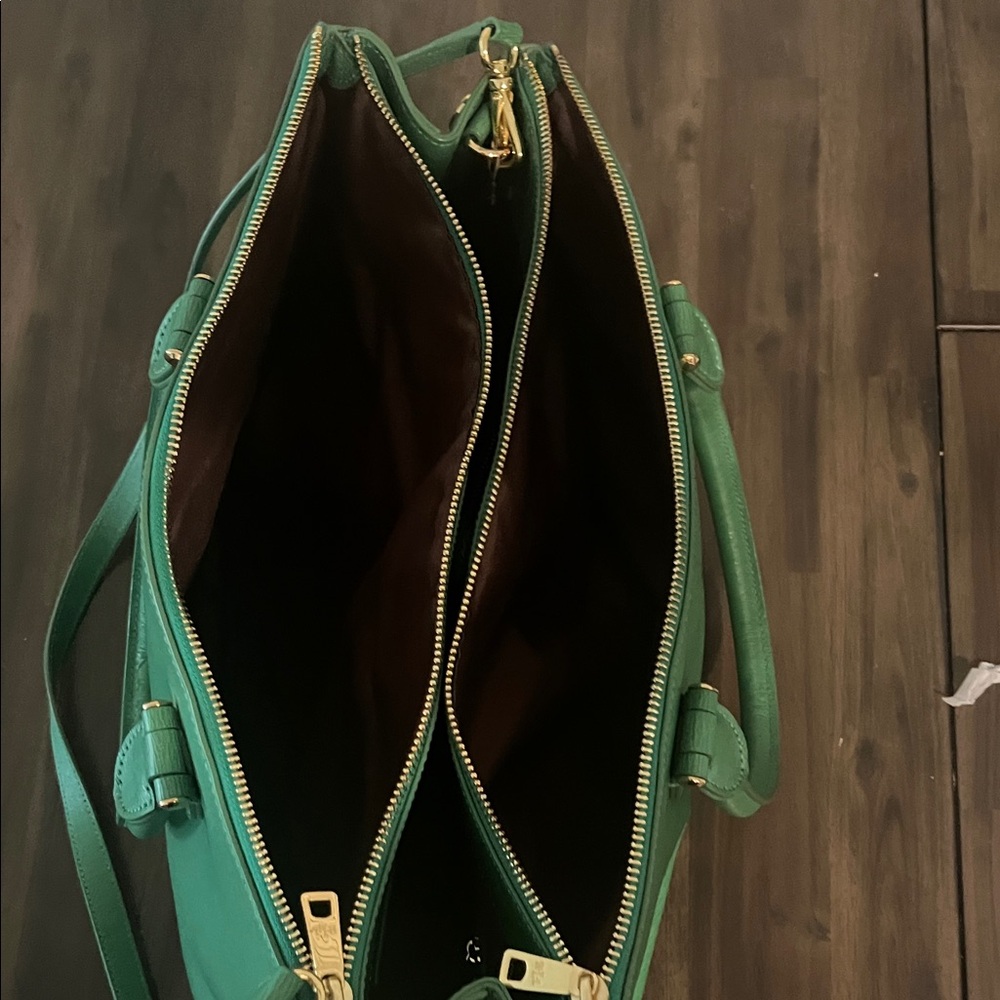 Ralph Lauren Vibrant Green Satchel bag never carried. - Picture 6 of 7